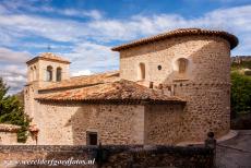 Historische ommuurde stad Cuenca - Historische ommuurde stad Cuenca: De Iglesia de San Miguel, de Kerk van San Michael. De 13de eeuwse kerk staat naast de middeleeuwse...
