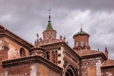 Mudéjar architectuur van Aragon - Mudéjar architectuur van Aragon: De koepel van de kathedraal van Teruel, de Catedral de Santa María de Mediavilla, werd in... Mudéjar architectuur van Aragon - Mudéjar architectuur van Aragon: De koepel van de kathedraal van Teruel, de Catedral de Santa María de Mediavilla, werd in...