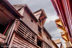 Bryggen - The hoist system for loading and unloading goods from the wooden warehouses on the historic quayside Bryggen in the city of Bergen. German...