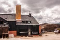 Mijnstad Røros - Mijnstad Røros en de omgeving: Naast de Smelthytta liggen de Slegghaugan. De Slegghaugan zijn grote bergen met slakken, het afval uit de...