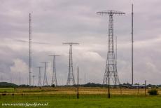 Grimeton Radio Station, Varberg - Grimeton Radio Station, Varberg: There are six original towers, constructed in 1925. Each tower is 127 metres high, each weighing 130 tons....