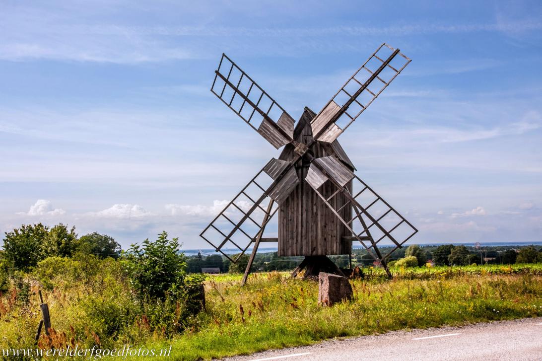 Agrarisch landschap van Zuid-Öland - Agrarisch landschap van Zuid-Öland: Het Zweedse eiland Öland is bekend om haar windmolens. Iedere boerderij bezat een molen... Agrarisch landschap van Zuid-Öland - Agrarisch landschap van Zuid-Öland: Het Zweedse eiland Öland is bekend om haar windmolens. Iedere boerderij bezat een molen...