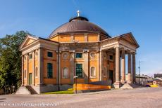 Vlootbasis Karlskrona - Vlootbasis Karlskrona: De Duitse Kerk of Kerk van de Heilige Drie-eenheid staat aan het Grote Plein van Karlskrona. Toen Karklskrona in 1680...