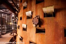 Völklingen Ironworks - Völklingen Ironworks: Detail of one of the huge blast furnaces, the gas blowers of the Völklingen Ironworks were the first gas...