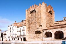 Old Town of C&aacute;ceres - Old Town of C&aacute;ceres: The Bujaco Tower is the most important tower of the town and one of the symbols of the Old Town of C&aacute;ceres. The...