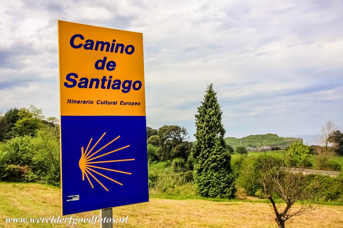 Routes of Santiago de Compostela in France - The four principal starting points of the route of Santiago de Compostela in France are: Arles, Parijs, Vézelay and Le Puy. Each of...