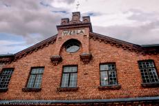Houtpulp- en kartonfabriek van Verla - De iconische rode bakstenen façade van de houtpulp- en kartonfabriek van Verla. Deze kleine fabriek dateert uit de vroege jaren van de... Houtpulp- en kartonfabriek van Verla - De iconische rode bakstenen façade van de houtpulp- en kartonfabriek van Verla. Deze kleine fabriek dateert uit de vroege jaren van de...