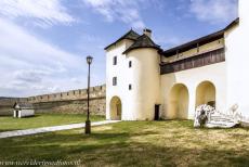 Levoča, Spišský Hrad and Associated Monuments - Levoča, Spišský Hrad and the Associated Cultural Monuments: The Upper Gate is one of the city gates of the ecclesiastical town...