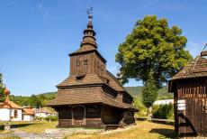 Voorhistorische beukenbossen van de Karpaten - In de voorhistorische beukenbossen van de Karpaten liggen talloze kleine houten kerken. In het dorp Ruský Potok staat een houten...