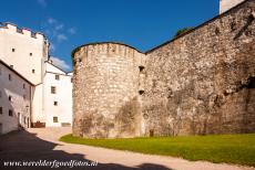 Historisch centrum van de stad Salzburg - Historisch centrum van de stad Salzburg: De bouw van vesting Hohensalzburg begon in 1077. In 1462 werden de torens en muren gebouwd. Tijdens...