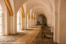 Prehistorische paalwoningen rond de Alpen - Prehistorische paalwoningen rond de Alpen: Het Museum Mondseeland und Österreichisches Pfahlbaumuseum is gehuisvest in een...