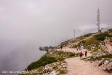 Hallstatt-Dachstein / Salzkammergut - Hallstatt-Dachstein / Salzkammergut Cultural Landscape: The viewing platform the Five-fingers in the mist. The Five-fingers is called the...