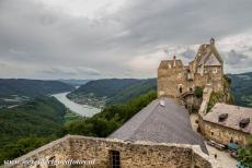 Cultuurlandschap Wachau - Cultuurlandschap Wachau: Kasteel Aggstein werd in de 12de eeuw gebouwd, de ruïne van het kasteel ligt op de top van een ruim 300 meter...