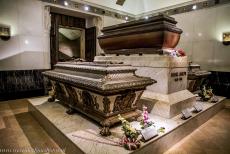 Historisch centrum van Wenen - Historisch centrum van Wenen: De sarcofaag van keizerin Elisabeth van Oostenrijk (Sisi) bevindt zich in de keizerlijke crypte onder de...