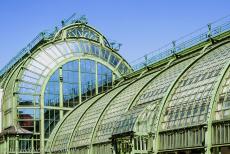 Historisch centrum van Wenen - Historisch centrum van Wenen: Het Palmenhuis in de Burggarten, een voormalige privé tuin van de Oostenrijkse keizer. Dit 2000 m³...