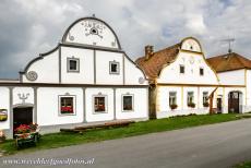 Holašovice Historical Village - Holašovice Historical Village: Holašovice is a typical Bohemian village, situated in the middle of the harmonious landscape of...