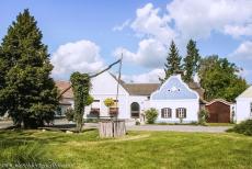 Fertö / Neusiedlersee Cultural Landscape - Fertö / Neusiedlersee Cultural Landscape: A charming house and a draw well in Apetlon, a tiny village in Austria, nearby the...