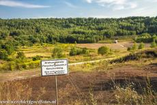 Messel Pit Fossil Site - Messel Pit Fossil Site: Researchers are still working on the deposits of the Messel Pit. The Messel Pit measures about 0.7 km² and...