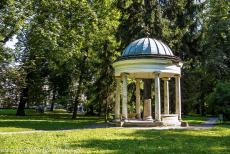 Gardens and Castle at Kroměříž - Gardens and Castle at Kroměříž: A small neoclassical folly in the Chateau Garden. The gardens at Kroměříž consists of...