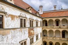 Litomyšl Castle - Litomyšl Castle: On the outside walls of Litomyšl Castle there are more than 8000 small sgraffito engravings. There are 24...