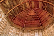 Houten kerken van de Slowaakse Karpaten - Houten kerken van de Slowaakse Karpaten: De Rooms-Katholieke kerk van Franciscus van Assisi in Hervartov is uitsluitend gebouwd van...