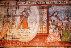 Houten kerken van de Slowaakse Karpaten - Houten kerken van de Slowaakse Karpaten: Het interieur van de houten kerk van Franciscus van Assisi in Hervartov is...