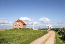 Deense deel van de Waddenzee - De Deense Waddenzee: De molens en het molenhuis van de Ballum Enge nabij Bredebro. Vanaf 1842 tot aan 1965 werden de molens in de Ballum...