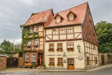 Historisch centrum van Quedlinburg - Stiftskerk van Sint Servaas, kasteel en historisch centrum van Quedlinburg: De merendeel van de vakwerkhuizen in Quedlinburg dateert uit de...