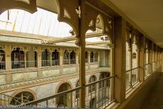 La Chaux-de-Fonds en Le Locle - La Chaux-de-Fonds / Le Locle, de stadsplanning van horlogemakersstadjes: De Oude Manege in La Chaux-de-Fonds: L'Ancien...
