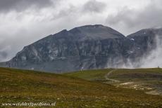 Swiss Tectonic Arena Sardona - Swiss Tectonic Arena Sardona: The Piz Segnes show the line of the Glarus Overthrust, the line is clearly visible in the mountains...