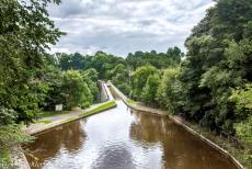 Pontcysyllte Aqueduct - The Llangollen Canal close to the Chirk Aqueduct and the Chirk Tunnel in Wales. The Llangollen Canal between the small towns of Llangollen and...