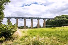 Pontcysyllte Aquaduct - De bouw van het imponerende Pontcysyllte Aquaduct duurde tien jaar, het werd opengesteld in 1805. Met een lengte van 307 meter...