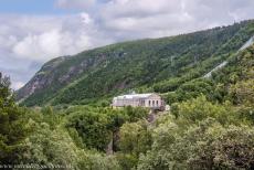 Industrieel erfgoed in Rjukan-Notodden - Industrieel erfgoed in Rjukan-Notodden: De waterkrachtcentrale in Vemork, hoog in de bergen bij Rjukan, omgeven door de Hardangervidda,... Industrieel erfgoed in Rjukan-Notodden - Industrieel erfgoed in Rjukan-Notodden: De waterkrachtcentrale in Vemork, hoog in de bergen bij Rjukan, omgeven door de Hardangervidda,...