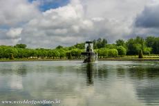 Palace and Park of Fontainebleau - The Palace and Park of Fontainebleau: The pond and fountain in the Grand parterre, the Grand parterre is among the largest French...