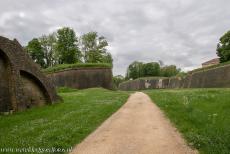 Vestingwerken van Vauban - Vestingwerken van Vauban: De citadel van Longwy. Vijf van de twaalf vestingwerken van Vauban die een UNESCO Werelderfgoed...