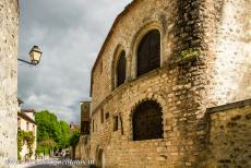 Provins, stad van middeleeuwse jaarmarkten - Provins, stad van middeleeuwse jaarmarkten: Het 'Maison Romane', het Romaanse Huis, is een van de oudste voorbeelden...