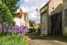 Provins, Town of Medieval Fairs - Provins, Town of Medieval Fairs:&nbsp;One of the&nbsp;picturesque streets in the old town of Provins. The slow disappearance of the fairs, as well...
