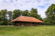 The par force hunting landscape in North Zealand - The par force hunting landscape in North Zealand: The Dousbad Vildthus, the Dousbad Wild House, is one of the winter feeding stations in the...