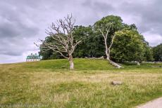 The par force hunting landscape in North Zealand - The par force hunting landscape in North Zealand: The hunting lodge lies behind the hill, and several prehistoric burial mounds are situated... The par force hunting landscape in North Zealand - The par force hunting landscape in North Zealand: The hunting lodge lies behind the hill, and several prehistoric burial mounds are situated...