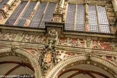 Stadhuis en Roland standbeeld in Bremen - Stadhuis en standbeeld van Roland op het marktplein van Bremen: Het stadhuis van Bremen bestaat uit twee aangrenzende gebouwen, het Oude Stadhuis...