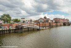 Speicherstad and Kontorhaus District in Hamburg - Speicherstadt and Kontorhaus District with Chilehaus in Hamburg: The two Deichtorhallen, now the Haus der Photographie Hamburg, were built as...