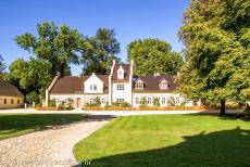 Muskauer Park / Park Mużakowski - Muskauer Park / Park Mużakowski: The former estate houses&nbsp;and&nbsp;office buildings have been converted into modern holiday apartments. These...