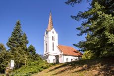 Muskauer Park / Park Mużakowski - Muskauer Park - Park Mużakowski: The Church of St. James is located directly next to the park. This&nbsp;church borders the Alter Friedhof (Old...
