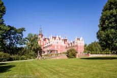 Muskauer Park / Park Muzakowski - Muskauer Park / Park Muzakowski: The New Castle is situated in the Muskauer Park, one of the most beautiful parks in central...