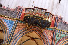 Historisch centrum van Stralsund - Historisch centrum van Stralsund:&nbsp;Het interieur van de St. Nikolaikirche (St.&nbsp;Nicolaaskerk)&nbsp;is rijk gedecoreerd. Achter het...