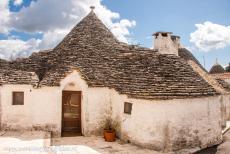 Trulli van Alberobello - Alberobello wordt gezien als de hoofdstad van de trulli. De trulli zijn karakteristieke huisjes voor de stad Alberobello en haar omgeving. De...