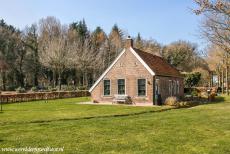 Koloniën van Weldadigheid - Koloniën van Weldadigheid: Het voormalige huis van een ambtenaar in Frederiksoord. Het huis werd van 1820-1820 bewoond door de...