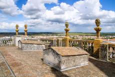 Historic Centre of &Eacute;vora - Historic Centre of &Eacute;vora:&nbsp;It is possible to visit&nbsp;the rooftop of the Cathedral of &Eacute;vora, the rooftop provides an amazing...