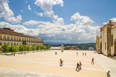 Universiteit van Coimbra - Alta en Sofia - Universiteit van Coimbra - Alta en Sofia: De universiteitsgebouwen kijken uit over Coimbra. De Pátio das Escolas, de binnenplaats van de...