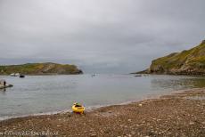 Kust van Dorset en Oost-Devon - De kust van Dorset en Oost-Devon: Lulworth Cove is een vrij kleine natuurlijke baai bij het dorp West Lulworth in Dorset. De baai werd...